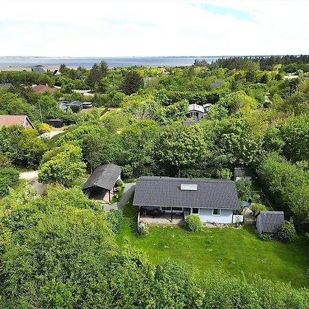 40193-ulfborg-helmklit-299 * Fjand Gårde